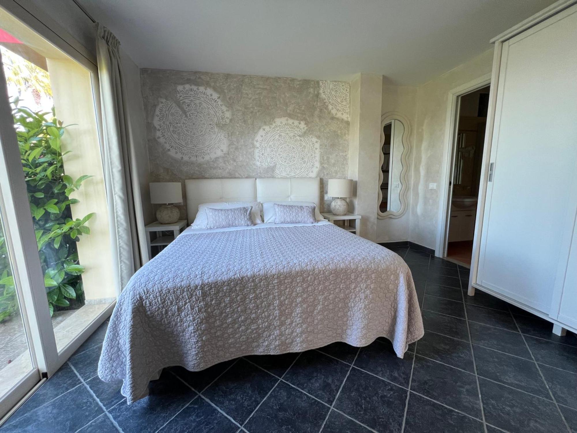 Hotel Borgo Di Santa Barbara à Santa Domenica  Extérieur photo