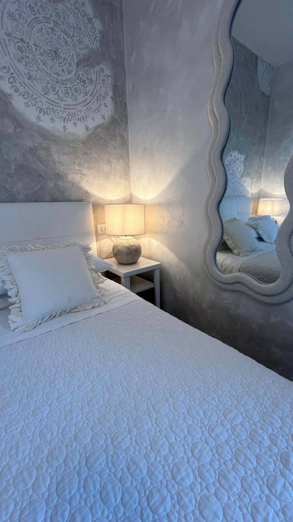 Hotel Borgo Di Santa Barbara à Santa Domenica  Extérieur photo