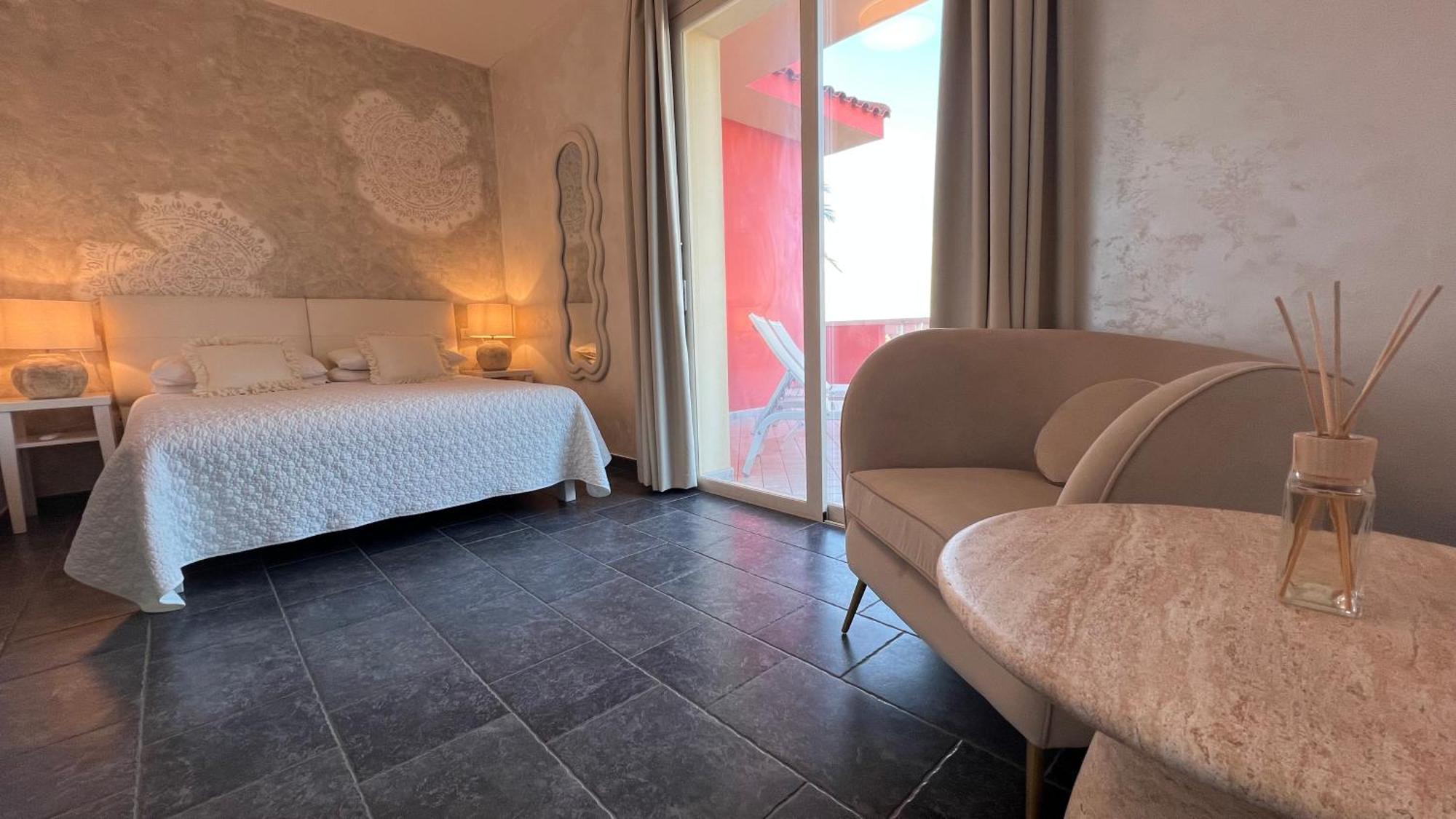 Hotel Borgo Di Santa Barbara à Santa Domenica  Extérieur photo